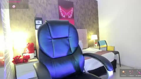 pink__fantasy online show from May 27, 3:03 am