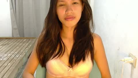 Snapshot of pink_bubbles011 chatting on May 23, 6:40 am pink_bubbles011 online show from May 23, 6:40 am