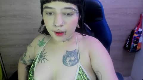 weedcandy ig y twitter xpink dustt online show from September 18, 6:59 am