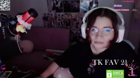 Kitty online show from July 2, 6:52 am