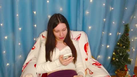 Snapshot of pink_pikachu_ chatting on January 7, 9:14 pm Pikachu pika online show from January 7, 9:14 pm