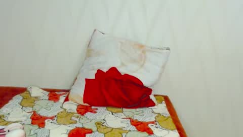 Snapshot of pink_pikachu_ chatting on February 23, 7:49 pm Pikachu pika online show from February 23, 7:49 pm