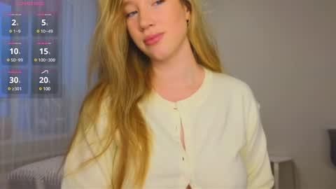 Snapshot of pink_rosee_ chatting on December 3, 2:36 am   online show from December 3, 2:36 am