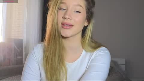 Snapshot of pink_rosee_ chatting on December 25, 3:40 am   online show from December 25, 3:40 am