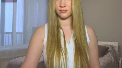 Snapshot of pink_rosee_ chatting on February 11, 3:08 am   online show from February 11, 3:08 am