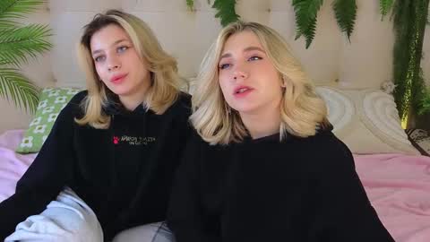 Adele online show from October 21, 9:10 am