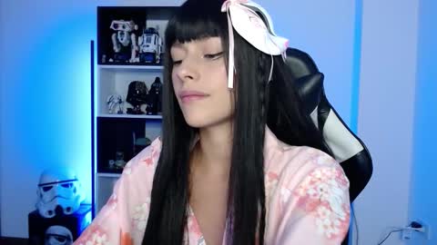 Emily online show from October 10, 11:59 pm