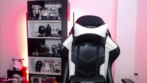 Emily online show from October 21, 7:36 pm