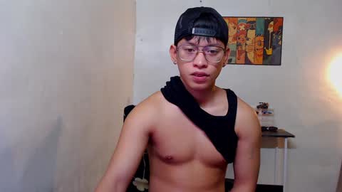 Snapshot of pinkcock_froi chatting on January 29, 1:58 am froi online show from January 29, 1:58 am