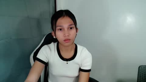 pinkdollbaby_ online show from May 28, 4:26 pm