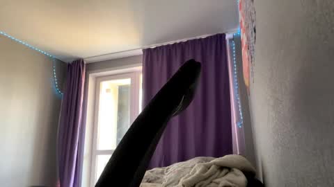 Snapshot of pinkiegiantonio chatting on May 8, 7:14 am Aria online show from May 8, 7:14 am