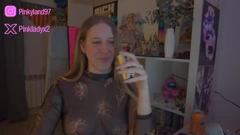 pinkladyx2 online show from February 7, 8:34 pm