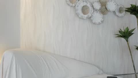 Snapshot of pinkmoon30 chatting on February 11, 11:26 am pinkmoon30 online show from February 11, 11:26 am