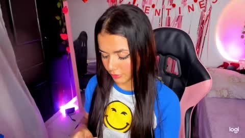 Sarah .. online show from February 10, 7:58 am