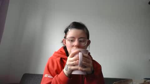 Snapshot of pinkwife97 chatting on October 7, 2:03 pm pinkwife97 online show from October 7, 2:03 pm