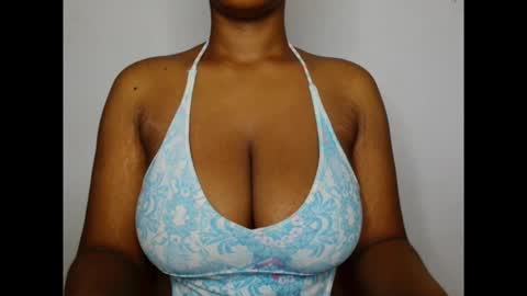pinkxsugar online show from February 25, 4:22 am