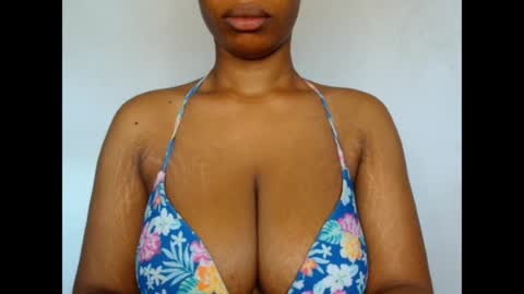 pinkxsugar online show from March 30, 8:04 am