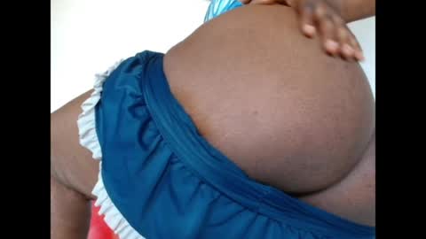 pinkxsugar online show from June 17, 2:40 pm