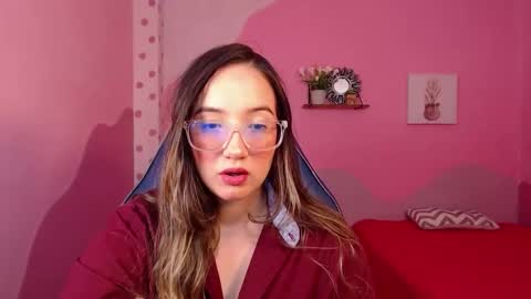 Pinky 3 online show from November 21, 1:32 pm