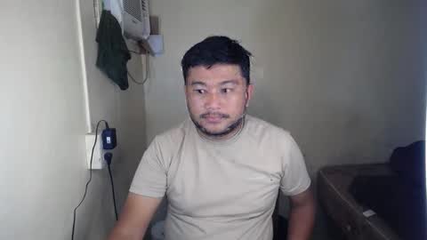 pinoy041087 online show from February 9, 9:35 am