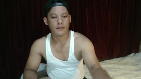Snapshot of pinoy_bigcummer chatting on March 1, 6:15 am pinoy_bigcummer online show from March 1, 6:15 am