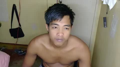 Snapshot of pinoy_brix chatting on July 2, 4:51 am pinoy_brix online show from July 2, 4:51 am