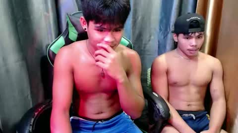 Snapshot of pinoy_fuckboy69 chatting on April 28, 2:22 pm pinoy_fuckboy69 online show from April 28, 2:22 pm