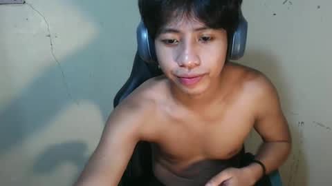 pinoy_fuckboyxxx online show from May 14, 7:04 am