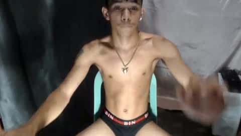 Snapshot of pinoy_oyd69 chatting on May 27, 2:58 pm pinoy_oyd69 online show from May 27, 2:58 pm