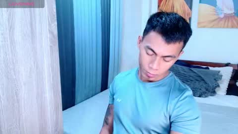 Snapshot of pinoymilker chatting on May 1, 2:21 pm ethan online show from May 1, 2:21 pm