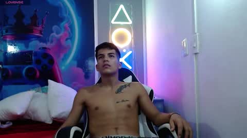 pipe hot04 online show from March 3, 11:05 am