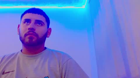 Snapshot of pipe_sexxx chatting on October 1, 2:17 am pipe_sexxx online show from October 1, 2:17 am