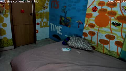 VALENTINA y PIPE online show from December 10, 4:49 pm