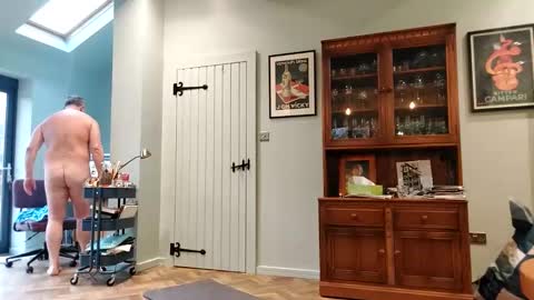 Snapshot of piphwyl chatting on December 10, 2:17 pm piphwyl online show from December 10, 2:17 pm