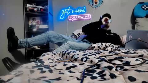 pippylongdickin online show from February 17, 5:41 pm