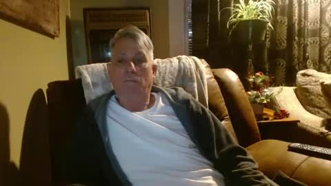 pirate334 online show from December 23, 11:17 pm