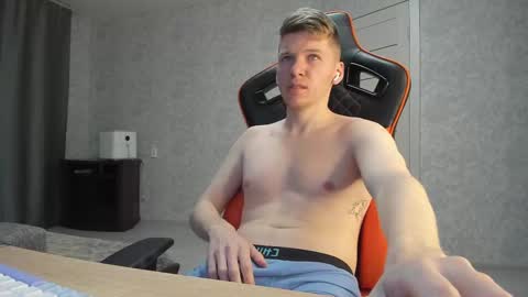 Pierre online show from February 14, 2:23 pm