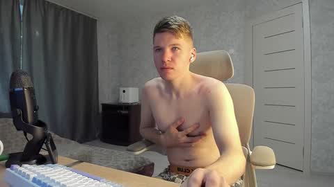 Pierre online show from September 28, 6:19 am