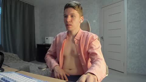 Pierre online show from October 25, 7:16 am