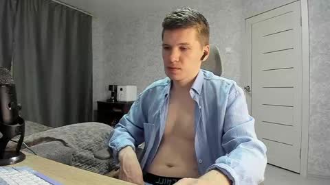 Pierre online show from May 22, 7:37 am