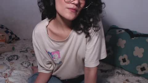 PiscisDreams online show from April 6, 9:27 pm