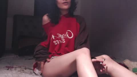 Snapshot of piscis_dreams chatting on June 19, 10:08 am PiscisDreams online show from June 19, 10:08 am