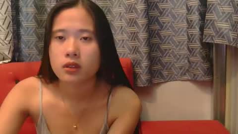 pititepinay_asiangirl online show from May 30, 9:06 am