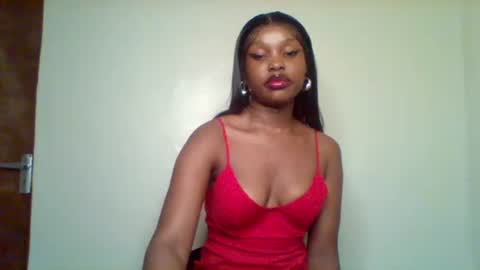 Snapshot of pixie_roman chatting on March 20, 4:06 am Majesty online show from March 20, 4:06 am