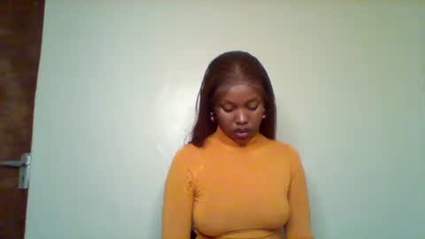Snapshot of pixie_roman chatting on March 24, 1:05 pm Majesty online show from March 24, 1:05 pm