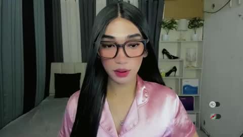 Snapshot of pixiedoll_ chatting on March 9, 6:23 pm pixiedoll_ online show from March 9, 6:23 pm