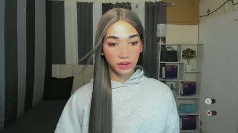 Snapshot of pixiedoll_ chatting on June 13, 6:39 pm pixiedoll_ online show from June 13, 6:39 pm