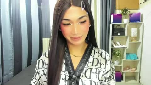 Snapshot of pixiedoll_ chatting on July 3, 6:47 pm pixiedoll_ online show from July 3, 6:47 pm