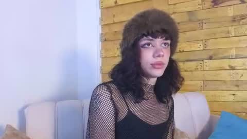 cris online show from July 13, 3:53 am