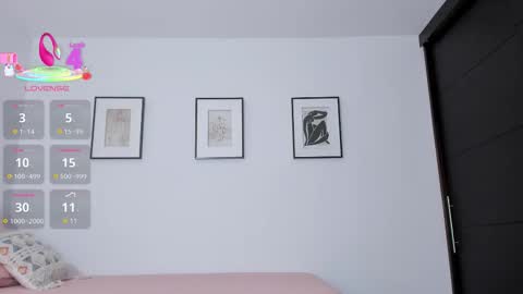 Angie Henao online show from February 11, 4:34 pm